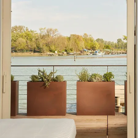 Boutique Oche Selvatiche 3*