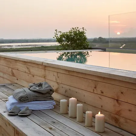 호텔 Boutique Oche Selvatiche 3*